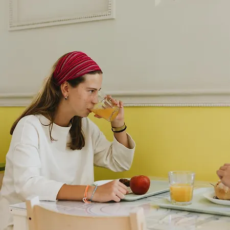 Lisb'on Хостел