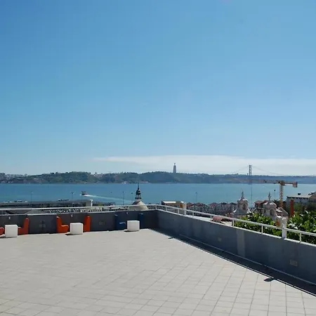Lisb'on Hostel Lisboa
